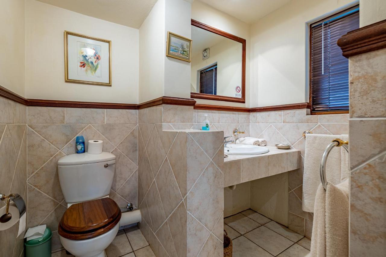 Mhlati Guest Cottages Malalane Bagian luar foto